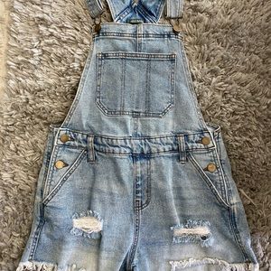 Jean overalls/light washed